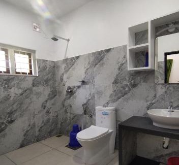 Udumbanchola House | Family-Friendly Moon Homestay with 9.5/10 Guest Rating