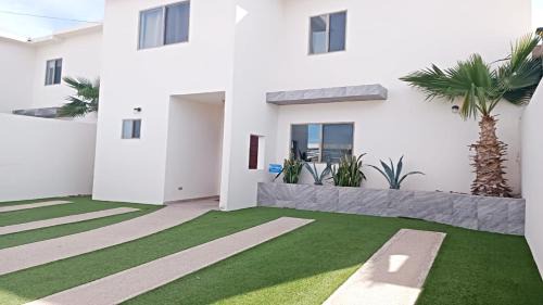 Benito Juarez Apartment | Guest Rated: Moon House F4 with Pool in Downtown Retreat