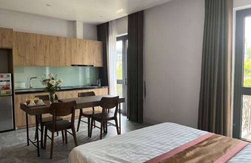 Hue House | Moon House: Guest Rated 10/10 with Private Pool Access
