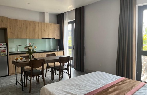 Hue House | Moon House: Guest Rated 10/10 with Private Pool Access