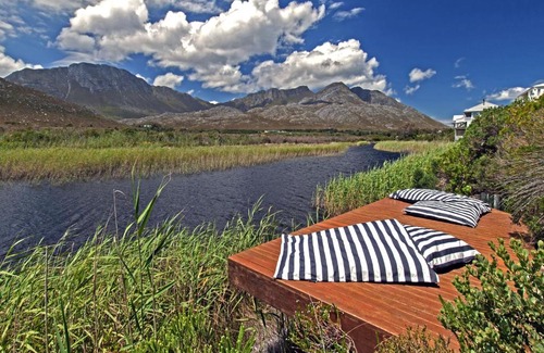 Pringle Bay House | Experience Moon River House: Family & Pet-Friendly Retreat
