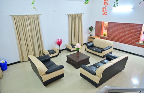 Vijayanagar Villa | Pet-Friendly Moon Villa for Family Getaways