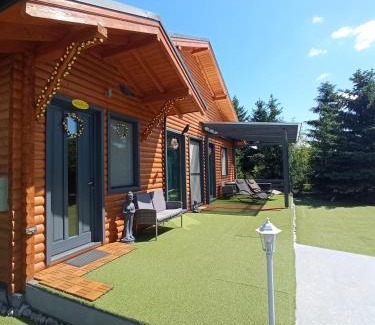 Maklar Apartment | Oceanfront Escape at Moon Wood: Family-Friendly Retreat