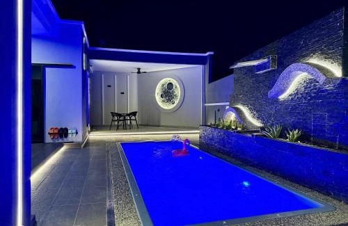 Baharu Gunung Rapat Villa | Moon22 Private Pool