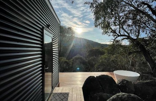 Moonbah House | Escape to Moonbah: Guest Rated 9/10 Getaway Awaits