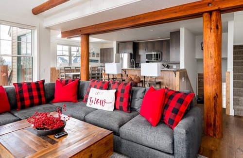 Saddle Ridge Condo | Experience Elegance at Moonlight Basin - Saddle Ridge D1