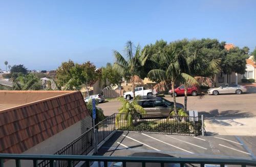 Encinitas Hotel | Beachfront Escape at Moonlight Beach Motel - Rated 8.9/10