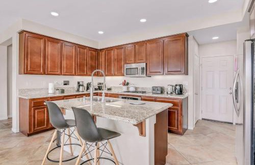 Terra Lago House | Moonlight Mountain View