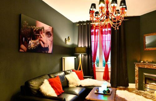 Poincare - Foch - Anatole France - Croix de Bourgogne Apartment | Relaxing Getaway at MoonLOVE: Spa, Sauna & Private Jacuzzi