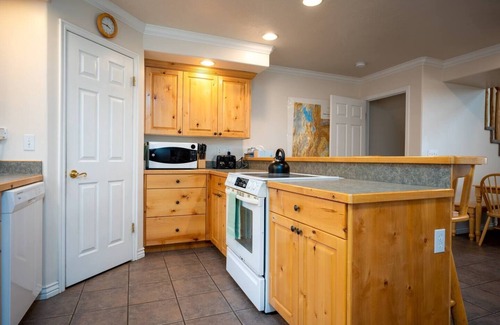Powder Mountain Condo | Moonridge Ski Haven | Ideal Ski In and Out Retreat