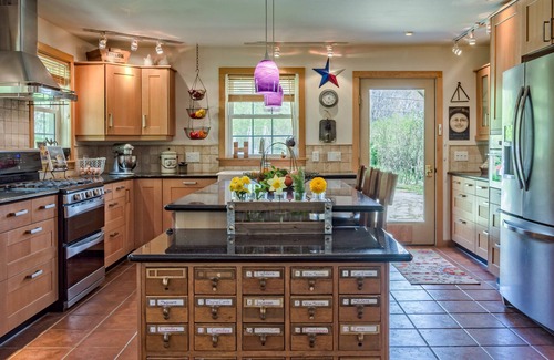 Hammondsport Bed & Breakfast | Moonshadow Bed and Breakfast: Guest Rated 10/10 Getaway