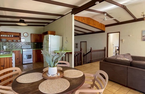 Traviston House | Beachfront Retreat at Moonshadow - 3BR with Water Views
