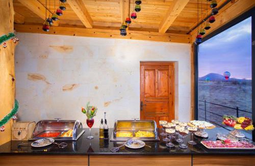 Uchisar Hotel | Explore Moonstone in Cappadocia: 10/10 Rated & Family-Friendly