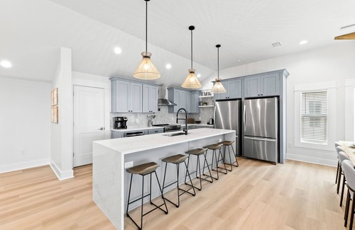 Bay County House | Moonstone: Enjoy Discounted Fall Weeks with Ocean Views