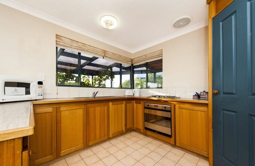 Guilderton House | Serene River Views with Family-Friendly Amenities