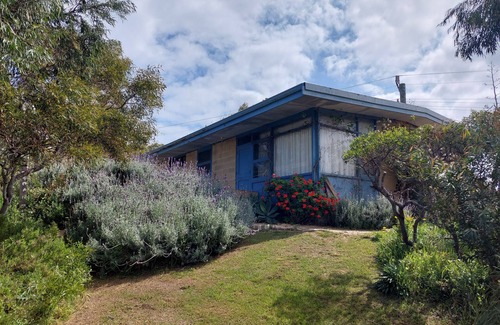 Guilderton Cottage | Moorestone- Back to Yesteryear