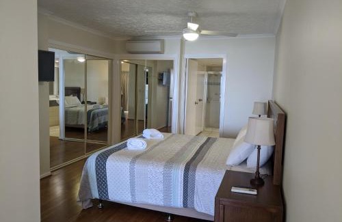 Golden Beach Resort | Relax at Moorings Beach Resort with Oceanfront Views