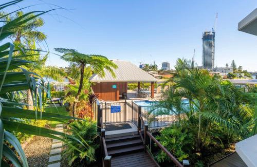 Surfers Paradise Apartment | Relax at Moorings On Cavill in Surfers Paradise