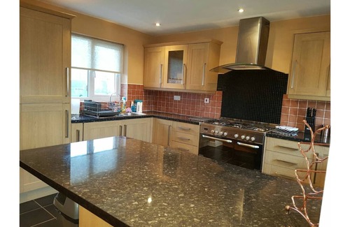 Leicester House | Relax at Moorland House with Open Space & Family Amenities