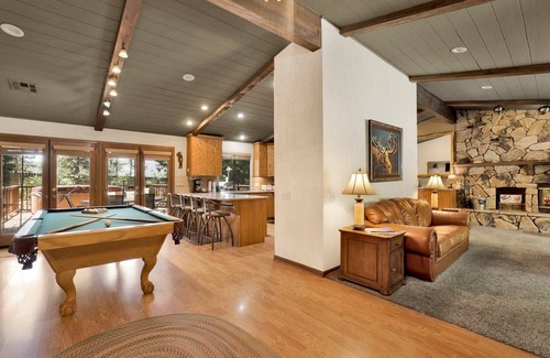 Winter Park Cabin | Discover Moose Manor #2012: Pet-Friendly Retreat with Pool