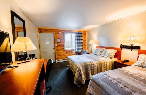 Greenville Junction Hotel | Moose Mountain Inn