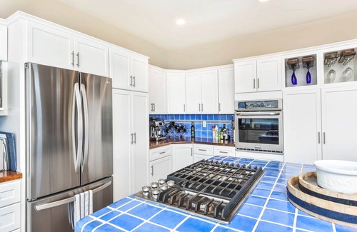 Sandpoint Ski Chalet | Discover a Custom Lake House with Private Island Retreat