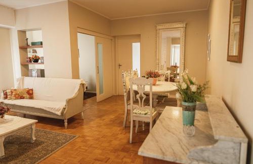 Centro Apartment | Discover Morada da Praça: 4-Star Family-Friendly Retreat