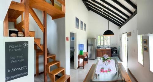 Garopaba House | Top-Rated Morada de Neide: Pet Friendly & Family-Friendly Getaway
