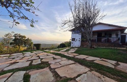 Lavras Novas Apartment | Discover Morada do Chabeco: Pet & Child-Friendly Retreat