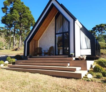 Sao Joaquim Cabin | Discover Morada Reino Encantado: Guest Rated 9.4/10