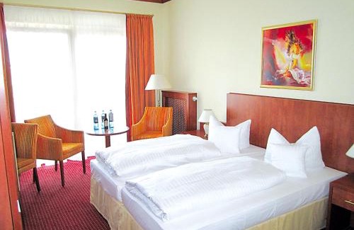 Kuhlungsborn Ost Hotel | Discover Morada Strandhotel Kühlungsborn with Oceanfront Views