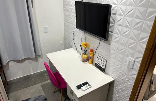 Carianos Apartment | Convenient Moradas Desterro Near Airport, Pet & Child Friendly