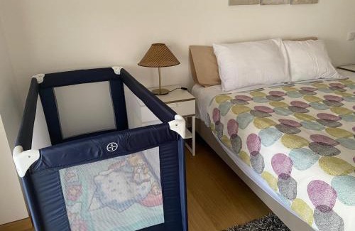 Bombarral Villa | Relaxing Retreat with Jacuzzi and Sky View for Families