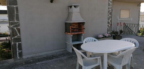 Santa Comba Dao House | Highly Rated Moradia Santa Comba: Family-Friendly Retreat