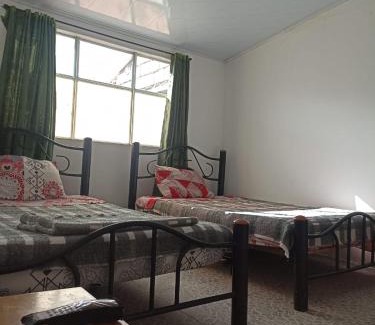 Fontibon House | Family-Friendly Moraldur: Breakfast & Kitchen Amenities