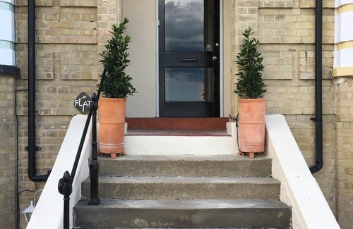 Lowestoft Apartment | Beachfront Moray Beachview Apartment on Suffolk Coast