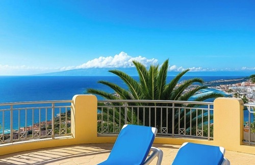Costa Adeje House | Ideal Town House with Ocean View and Pool Access