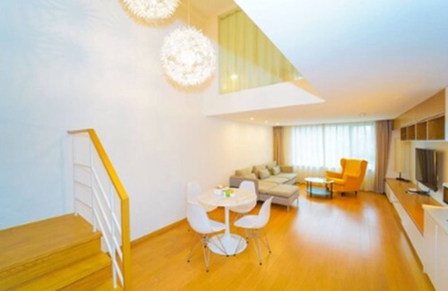 Pudong Apartment | Discover More Residence Lujiazui Shanghai: Family-Friendly Stays