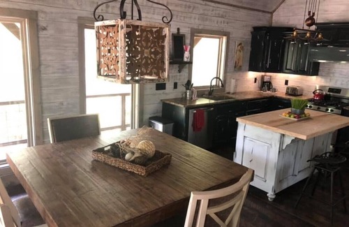 Broken Bow Cabin | Create Unforgettable Memories at Our Pet-Friendly Retreat!