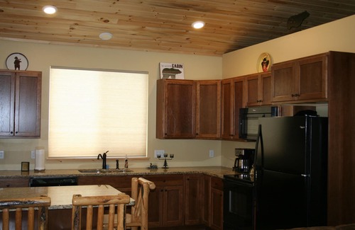 Trout Creek Cabin | Unforgettable Montana Adventure with Ocean Views & More
