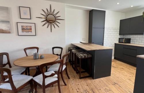 Morecambe Apartment | Discover MOREaccom Maisonette for Your Perfect Getaway