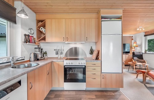 Vemb House | Relax at "Moreen": Oceanfront Retreat near the Inlet
