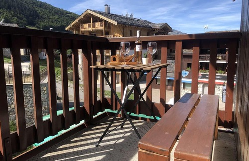 Les Avanchers-Valmorel Apartment | Cozy Morel 11: 2-Room Flat with Ski Slope Views