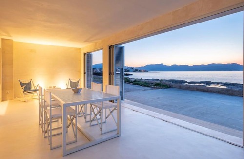 es Bacares House | Seaside Retreat at MOREMAR – Family-Friendly Oceanfront Escape