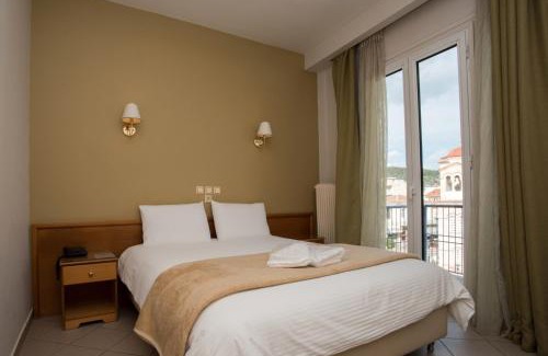 Argos Hotel | Morfeas Hotel: Family-Friendly Retreat with Delicious Dining