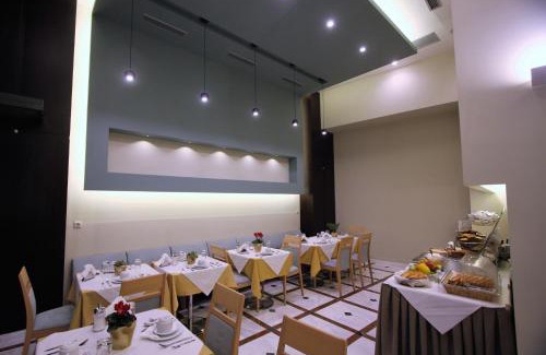 Argos Hotel | Morfeas Hotel: Family-Friendly Retreat with Delicious Dining