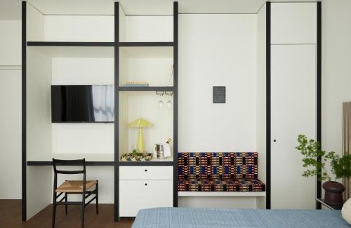 Oude Westen Hotel | Discover Morgan & Mees Rotterdam - Guest Rated 9/10!