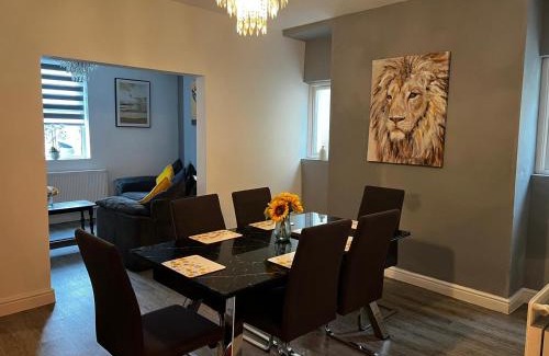 Pyle House | Discover Morgan Vale: Family-Friendly & Accessible Retreat