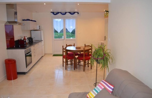 Campeneac House | Discover Morgane du Val: Family-Friendly Retreat with High Ratings