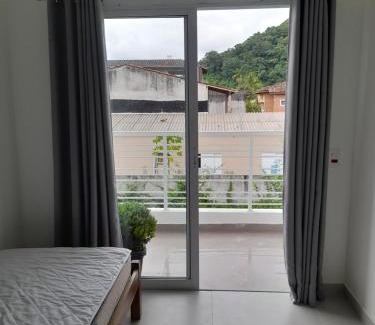 Lagoinha Hotel | Discover Moriá Flats: 4-Star Pet & Child-Friendly Retreat